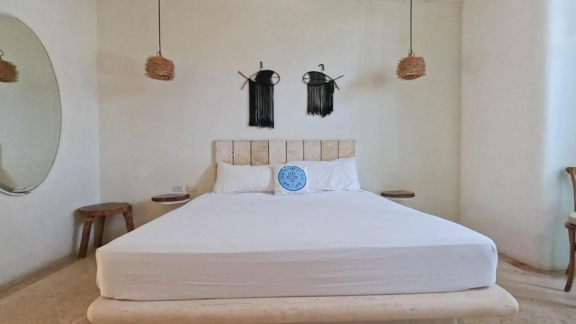 Rustik-Inn Rooms Playa del Carmen Hotel