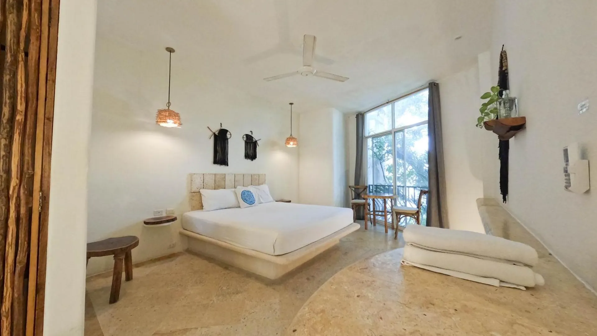 Rustik-Inn Rooms Playa del Carmen Mexico