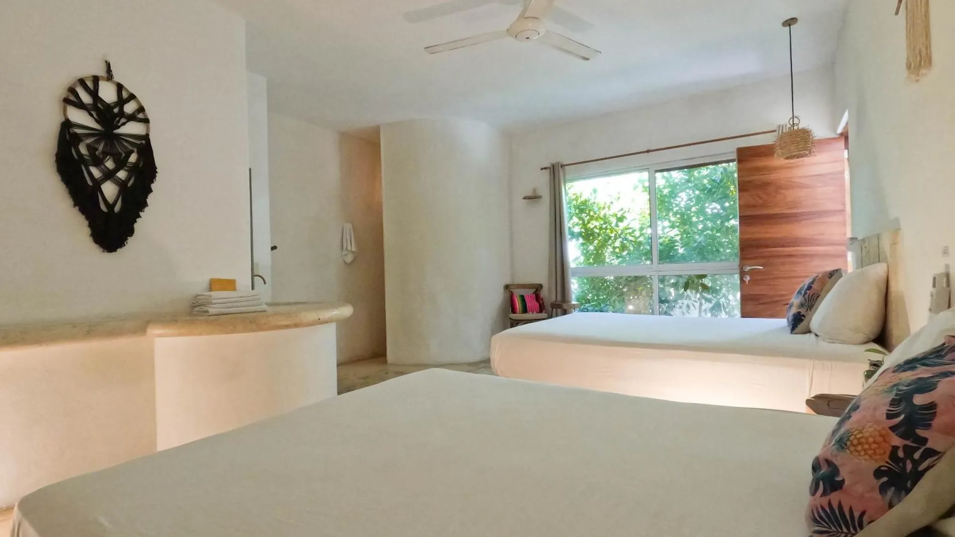 Rustik-Inn Rooms Playa del Carmen Hotel