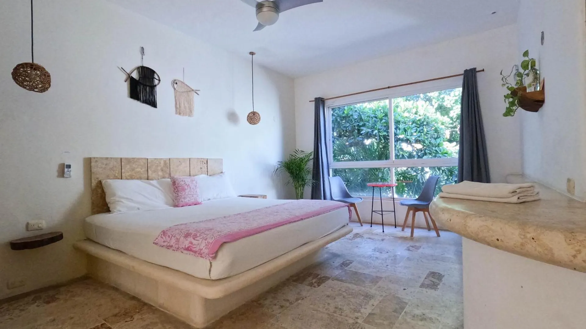 Rustik-Inn Rooms Playa del Carmen